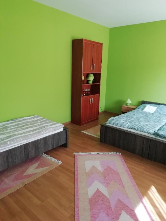 Rokus Apartman Daire Segedin Dış mekan fotoğraf