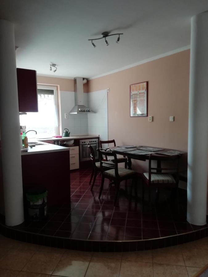Rokus Apartman Daire Segedin Dış mekan fotoğraf